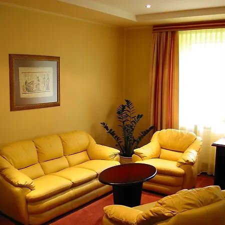 Hof Garden 4* Kaunas