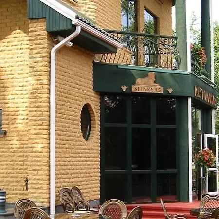 Hotel Hof Garden Kaunas