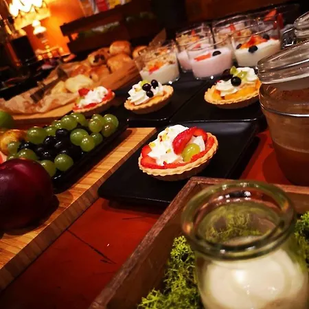 Hof Garden Hotel 4*